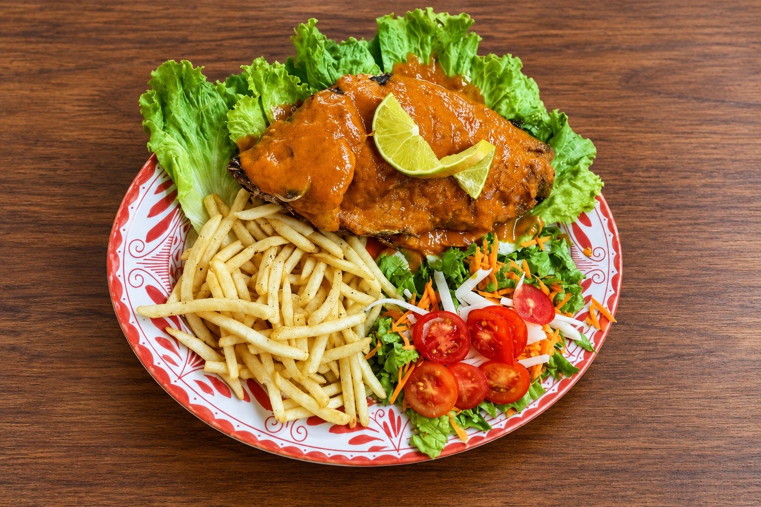 Mojarra con papas y ensalada
